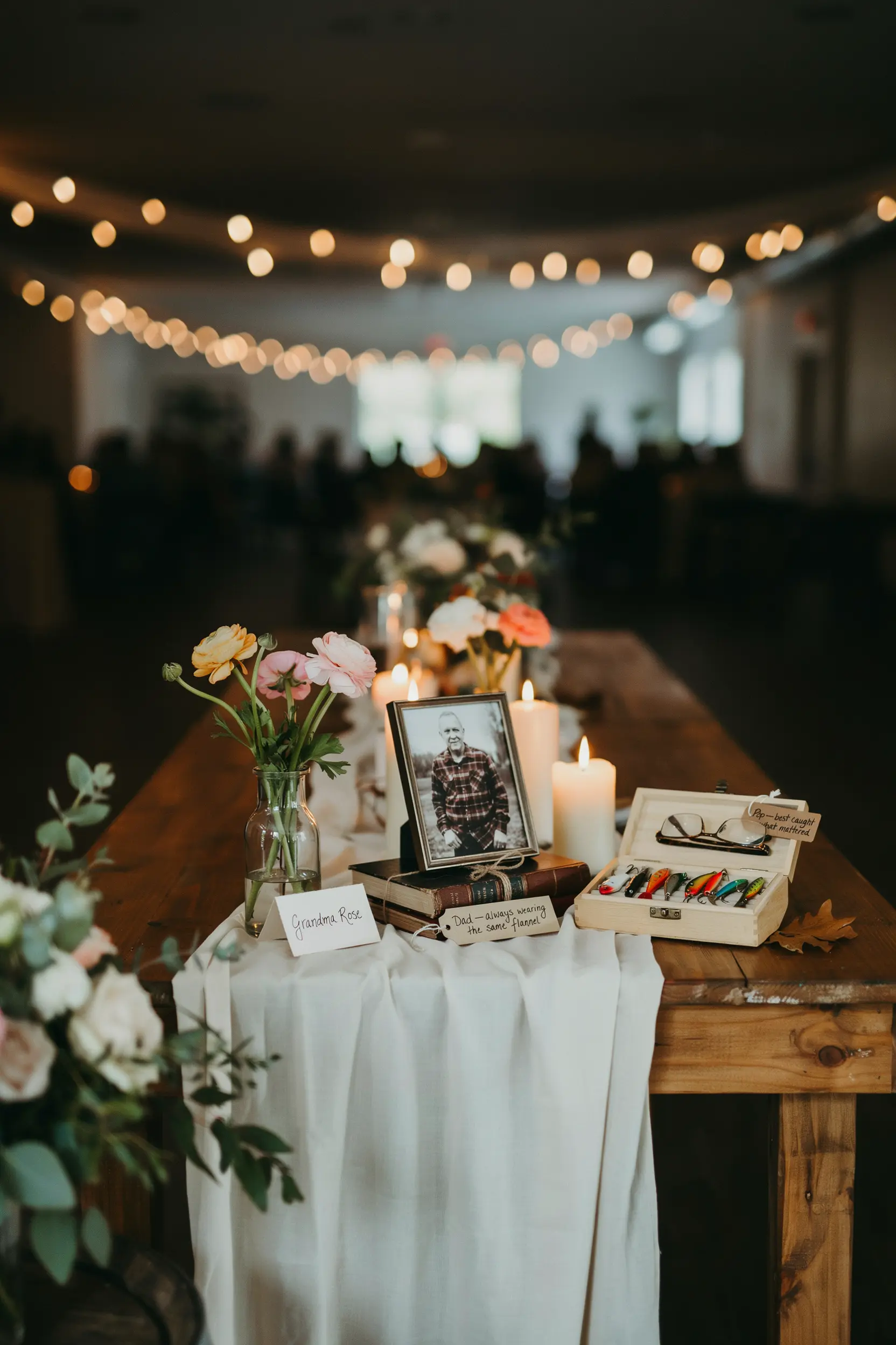 wedding memory table ideas display
