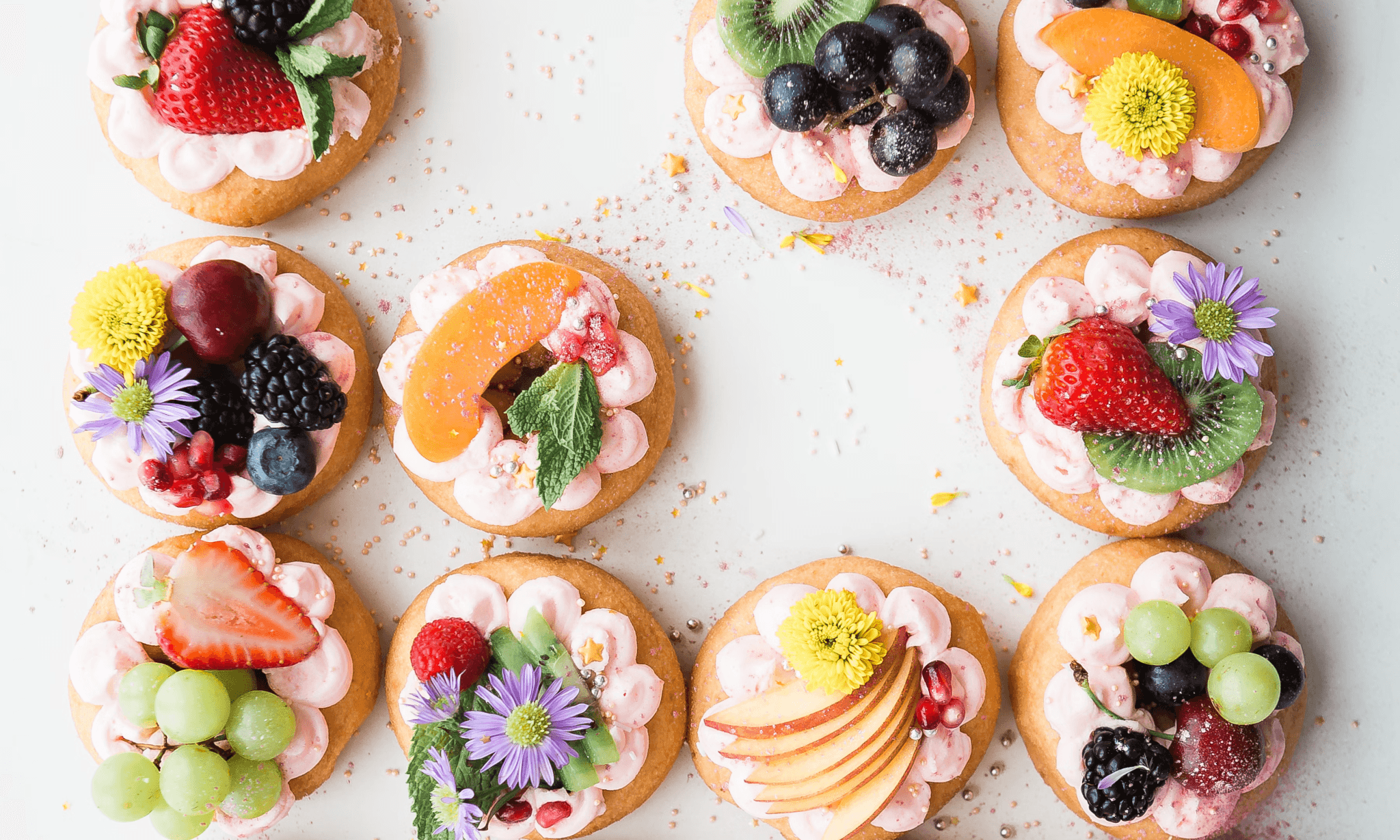 photo-1495147466023-ac5c588e2e94-2048x1229