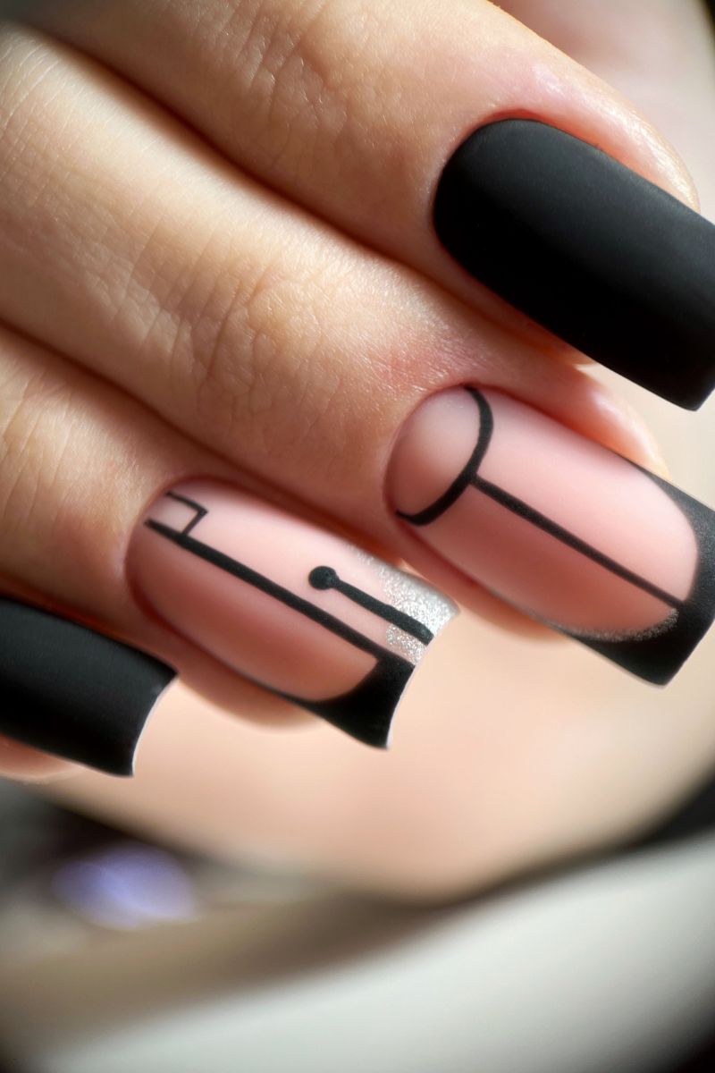 geometric nail design