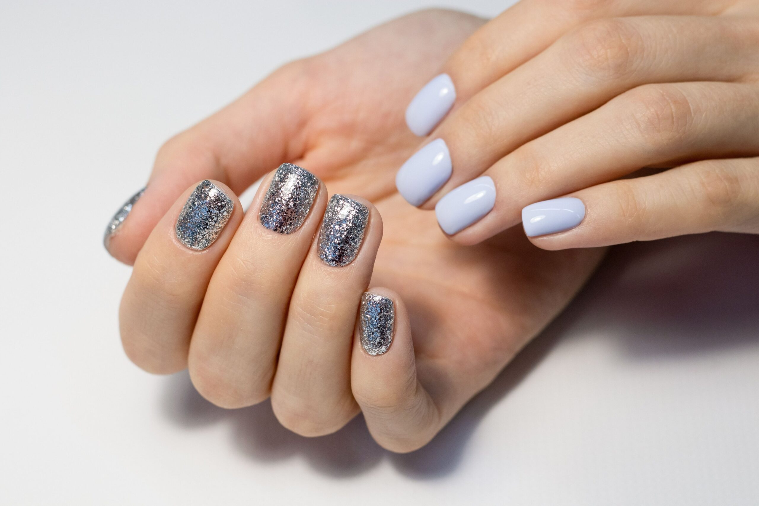 pastel glitter nails