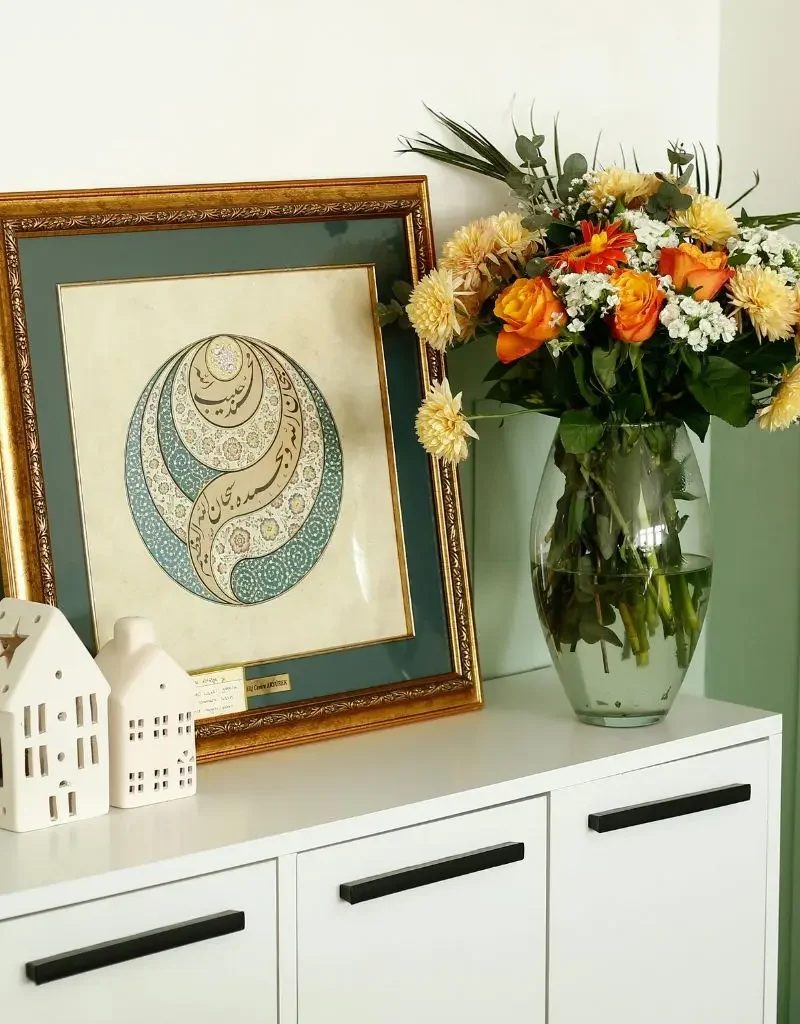 elegant spring floral arrangement 2026 with cream tulips in ceramic vase