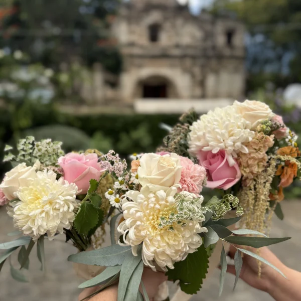 wildflower bridesmaid bouquets with cornflowers and white cosmos