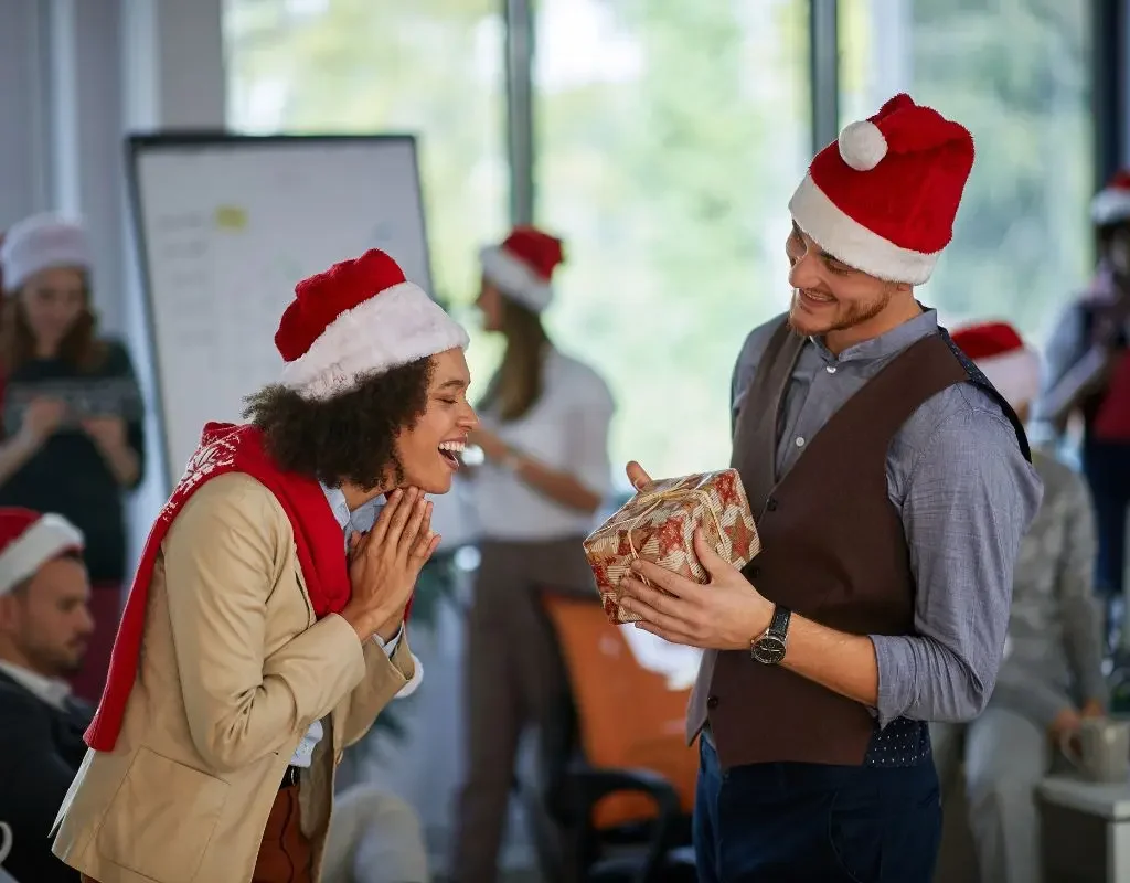 christmas-gifts-for-coworkers