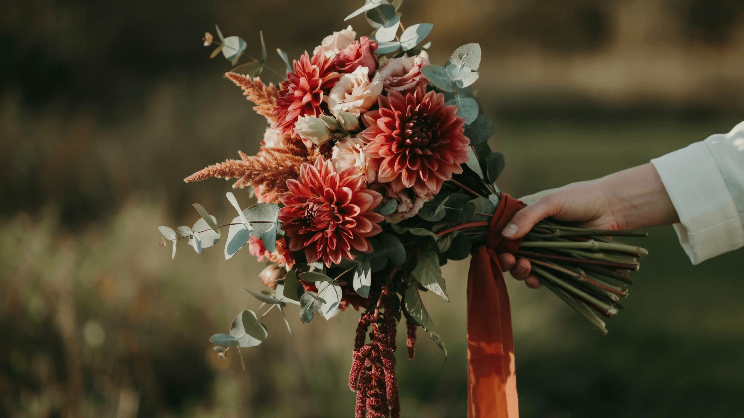 fall-wedding-flowers-hero